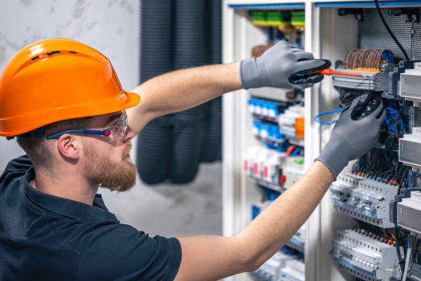 Best Electrical Outlet Repair  in Cleveland, MS